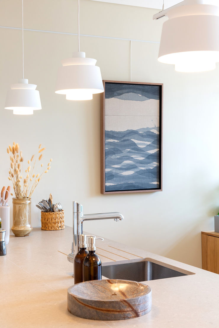 Image courtesy of Demelza Lightfoot Photography