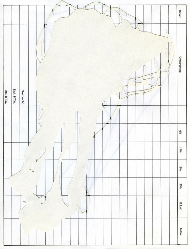 Vanished drawing, 2012 Ink, seam stitches, pencil Vanished drawing, 2012 ink, seam stitches, pencil 29,7 x 21 cm GRI0046
