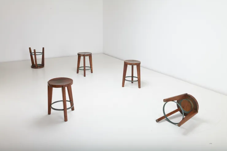 Pierre Jeanneret Le Corbusier Vintage set of five teak tripod stools with single blue iron ring from the Punjab University Chandigarh India offered by UK London based specialist Gallery Kiy
