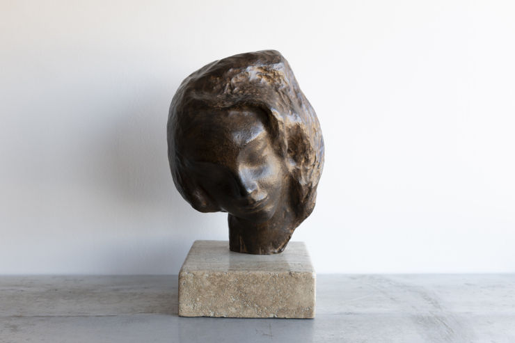 A Stepan Erzia, face of a woman sculpture from the 1930's in bronze and marble, front view