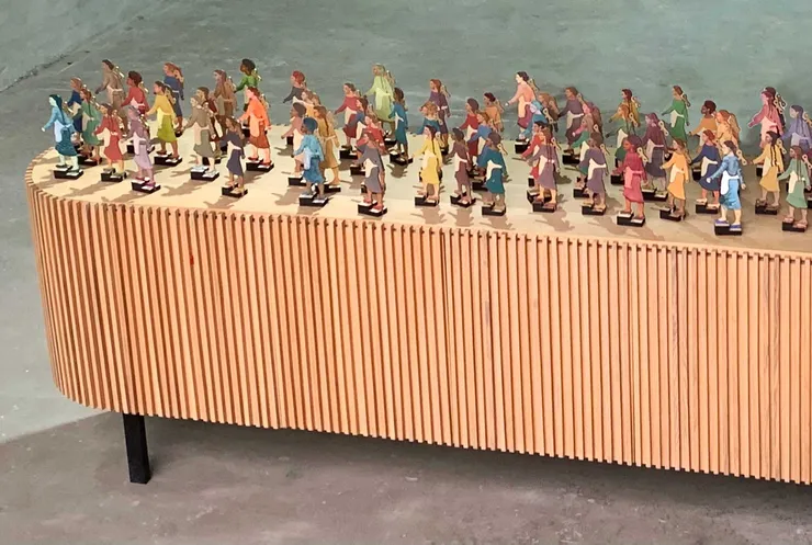 BRUNA TRUFFA Caminantes, 2019 Objetos escultóricos Medidas variables