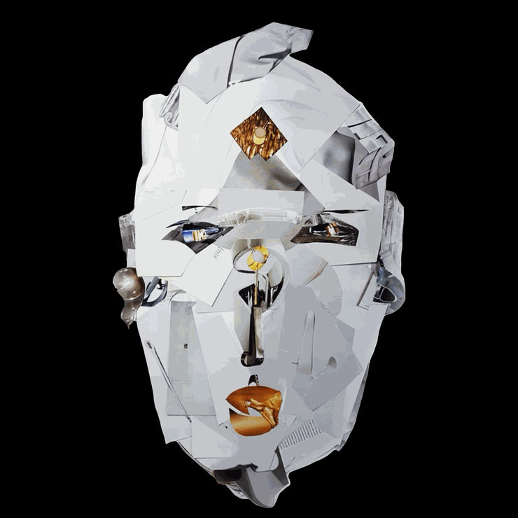 Marie-Pierre Debroeck, Mask White and Gold, 2023