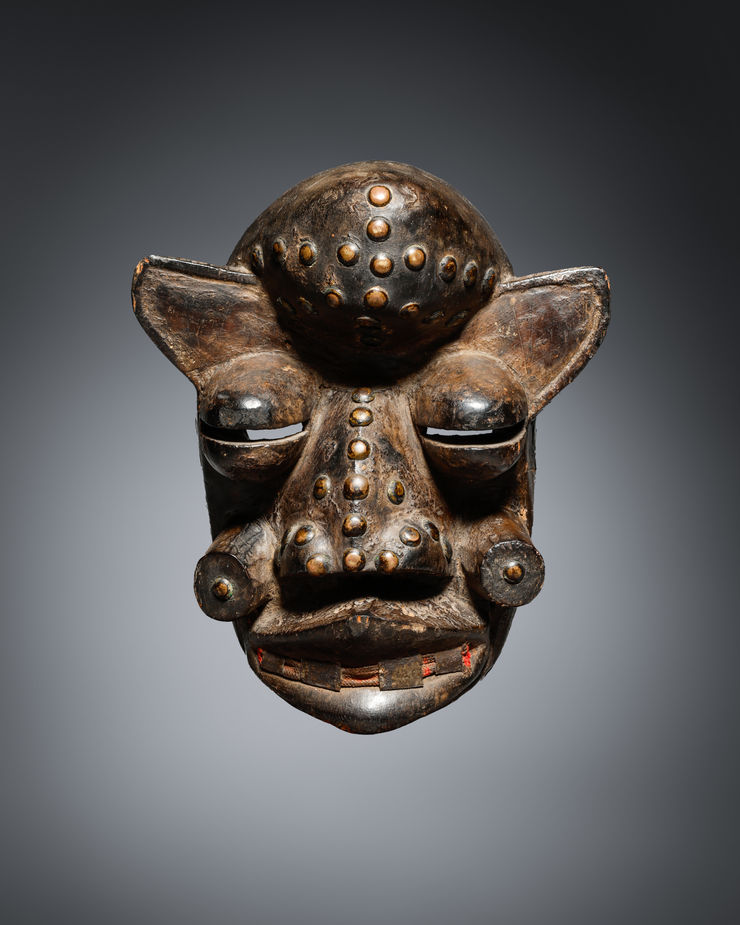 Masque We C&ocirc;te d&rsquo;Ivoire 21 cm Provenance: Morton Dimonstein, Los Angeles. Michael Sorafine, Los Angeles.