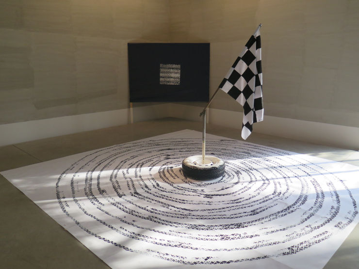 Exposition "Faire de la rue un salon d'exterieur" à la Galerie Cécile Fakhoury à Abidjan 2016 © Cheikh Ndiaye