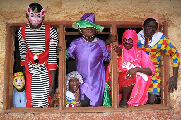 Akwaba, Assinie mon amour Pascale Marthine Tayou