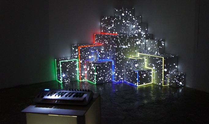 ON/OFF - Kunst unter Strom