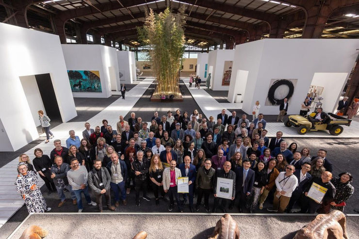 32E1Cd68 2Ac5 4F16 B2Ee Fef55F3647E1