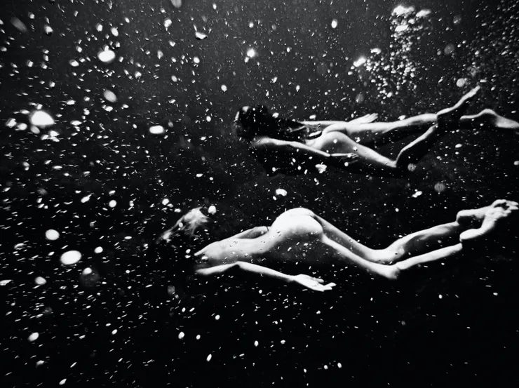 Underwaterworld, 2016 Printed on Hahnemühle Rag Paper 100 x 75 cm (Available in smaller sizes) Edition 1 of 5 plus 2 AP