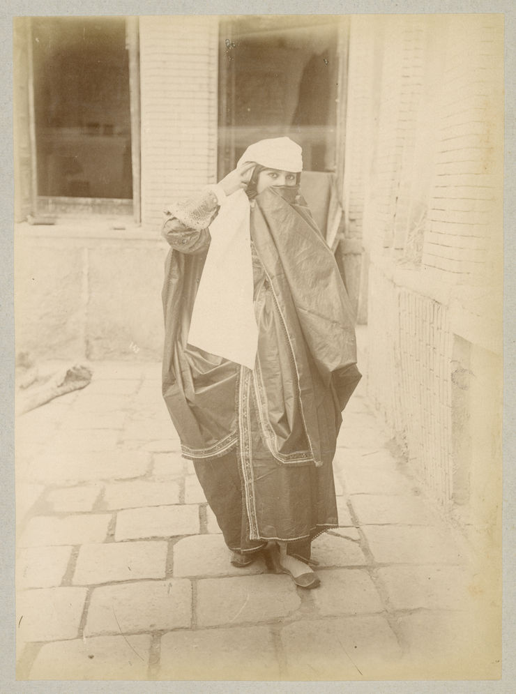 Antoin Sevruguin, A Persian woman, 1880s