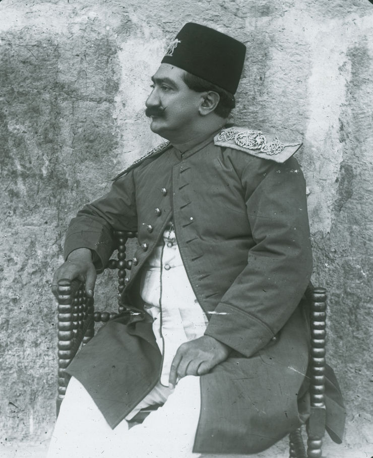 Ernest Hoeltzer , Mass'oud Mirza Zell-e Soltan, Governor of Isfahan, Late 19th Century