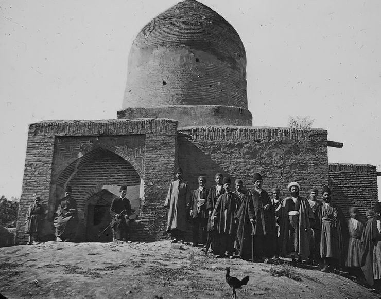 Ernest Hoeltzer , Hamaden, the Tomb of Esther and Mordecai, Ealy 20th Century