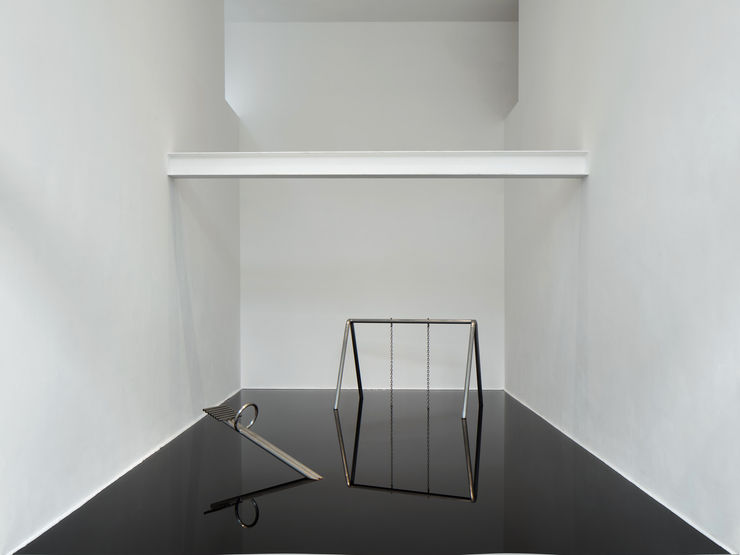 The flesh of space: Marco Bizzarri, John Divola, Varvara Uhlik, Zearo