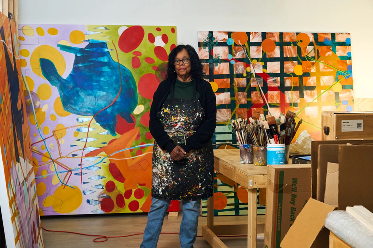 Alex Greenberger: "Painter Cynthia Hawkins Makes Her Own Rules Through Her Abstractions"