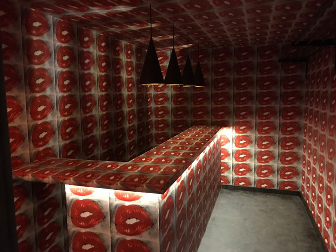 <span class="title">Lip Bar, 2018</span>