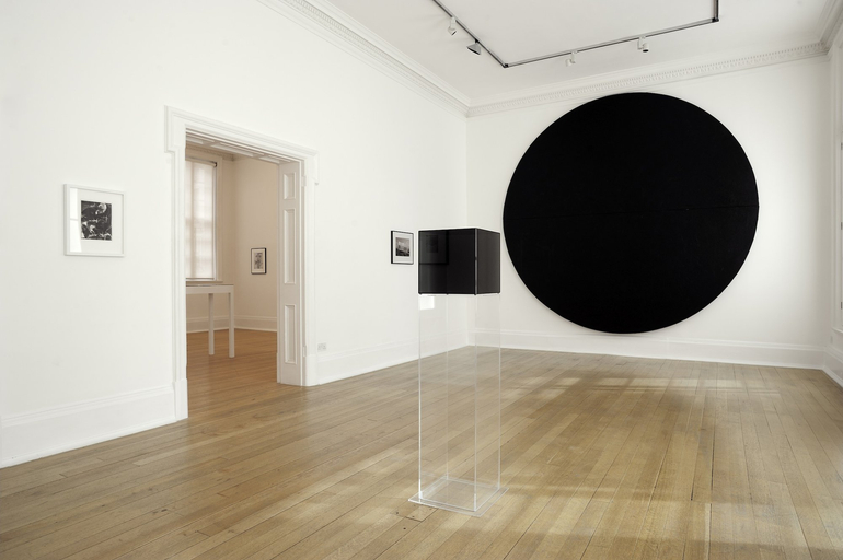 <p>Installation view, Thomas Dane Gallery</p>