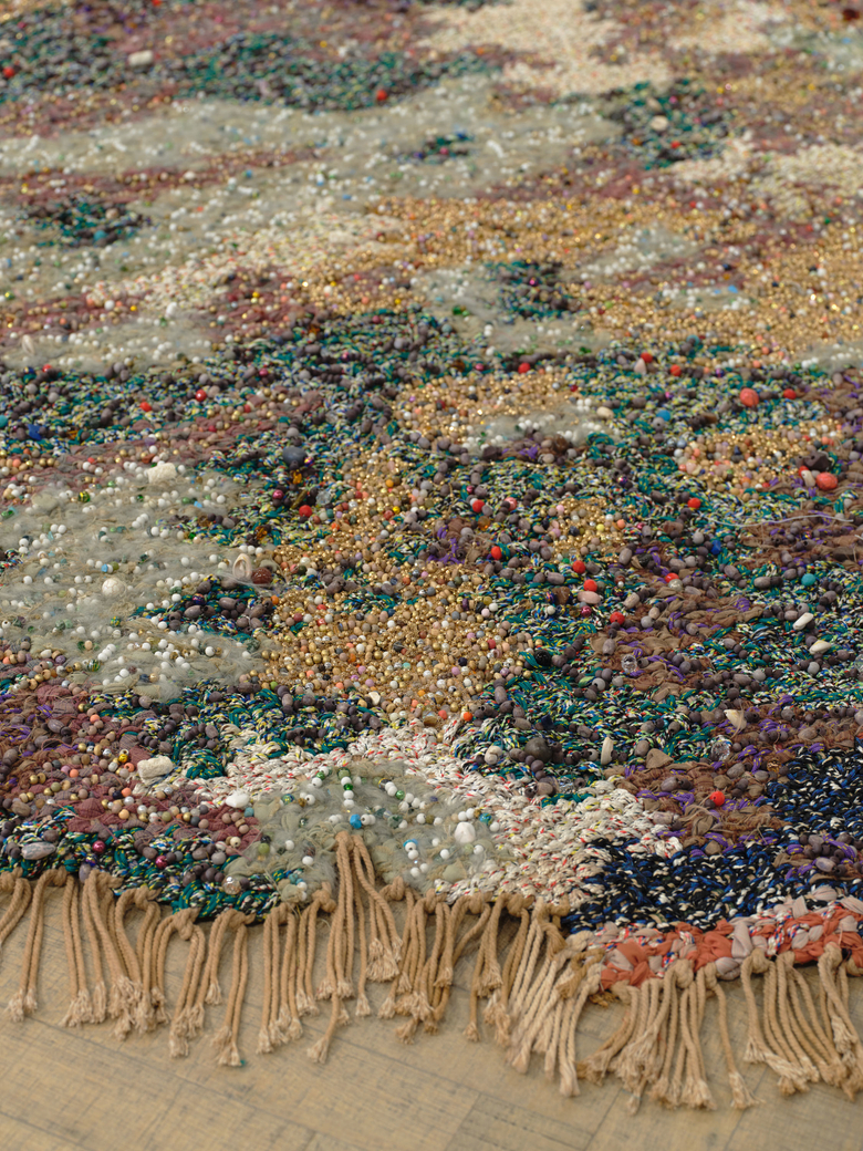 Kyk tweekeer vir die karre voor julle kruis!