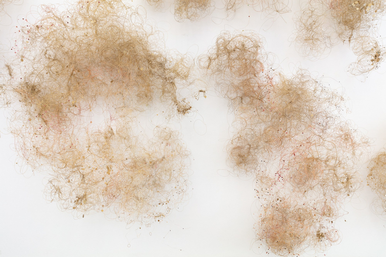 Kyk tweekeer vir die karre voor julle kruis!