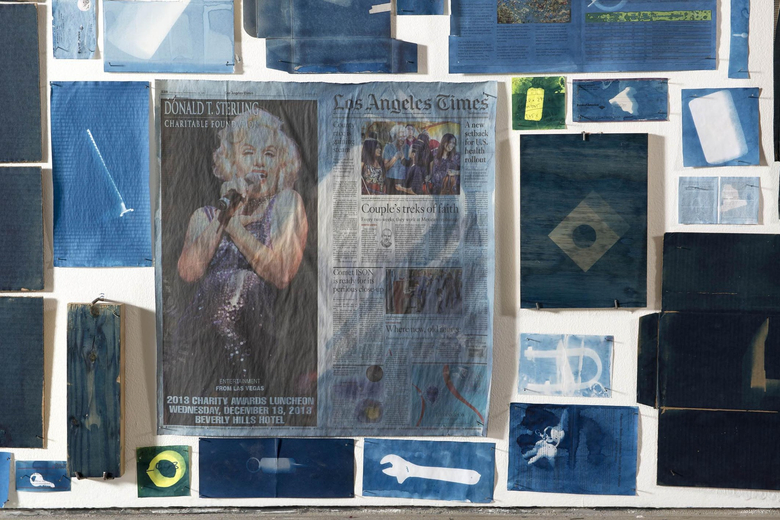 A Partial Disassembling of an Invention without a Future: Helter-Skelter and Random Notes in which the Pulleys and Cogwheels are Lying around at Random All over the Workbench