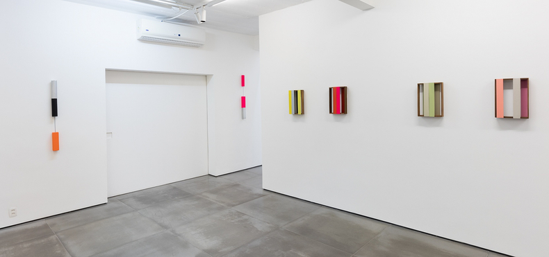 vista da exposição -- galeria nara roesler | rio de janeiro, 2017