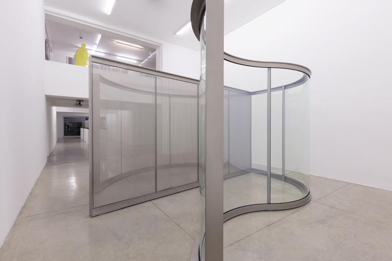 vista da exposição -- galeria nara roesler | são paulo, 2017 foto everton ballardin © galeria nara roesler