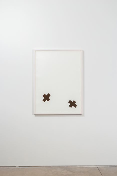 Laura Vinci, X vermelho, 2017, foto Mauricio Froldi cortesia da artista