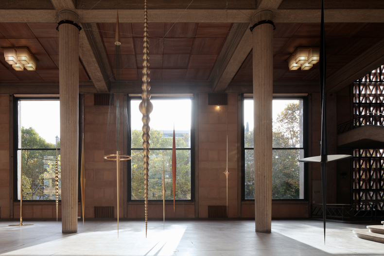 Porticus, vista da exposi&ccedil;&atilde;o -- Palais d'I&eacute;na, Paris, 2017