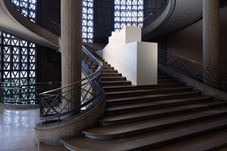 Porticus, vista da exposi&ccedil;&atilde;o -- Palais d'I&eacute;na, Paris, 2017