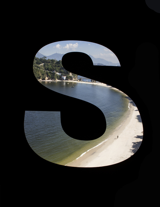 S1, da série Eu só vendo a vista, 2018 impressão jato de tinta sobre papel de algodão Hahnemühle sobre metacrilato...