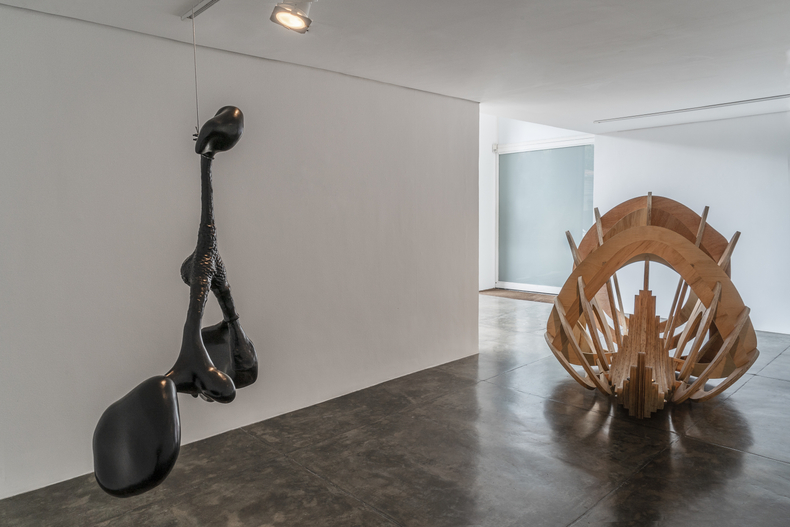 angelo venosa: penumbra -- vista da exposi&ccedil;&atilde;o -- galeria nara roesler | s&atilde;o paulo, 2019 -- foto &copy; Erika Mayumi...