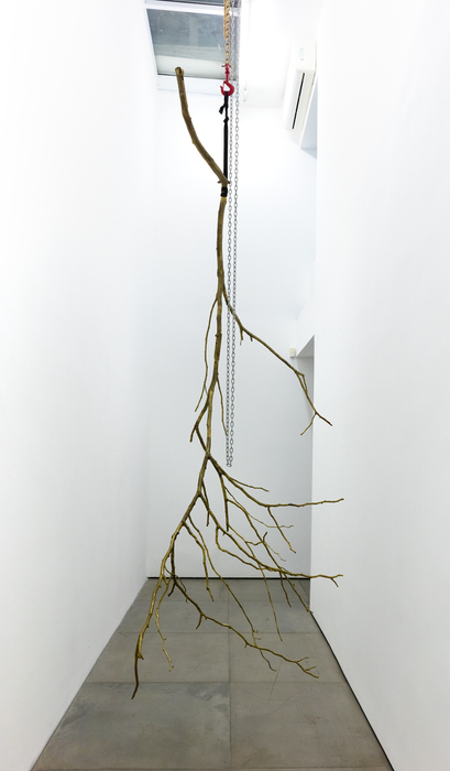 Reflexões sobre espaço e tempo, Galeria Nara Roesler | Rio de Janeiro, 2019 – Foto © Pat Kilgore – cortesia...