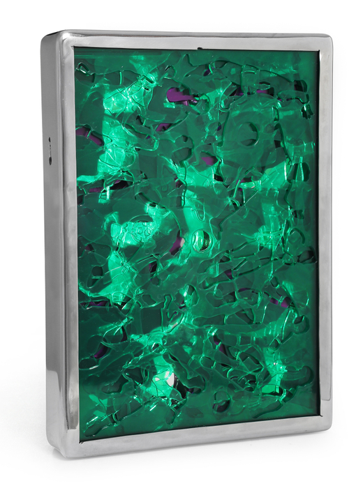 Marcelo Silveira Caleidoscópio # 29, 2011 / 2012 réguas plásticas coloridas e aço-inoxidável 27,5 x 20 x 4,5 cm