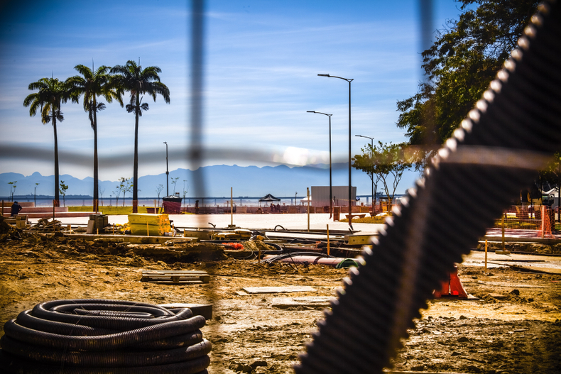 Alice Miceli A.M. Rua da Saúde. 2015, 2015 impressão jato de tinta sobre papel de algodão 42 x 62 cm