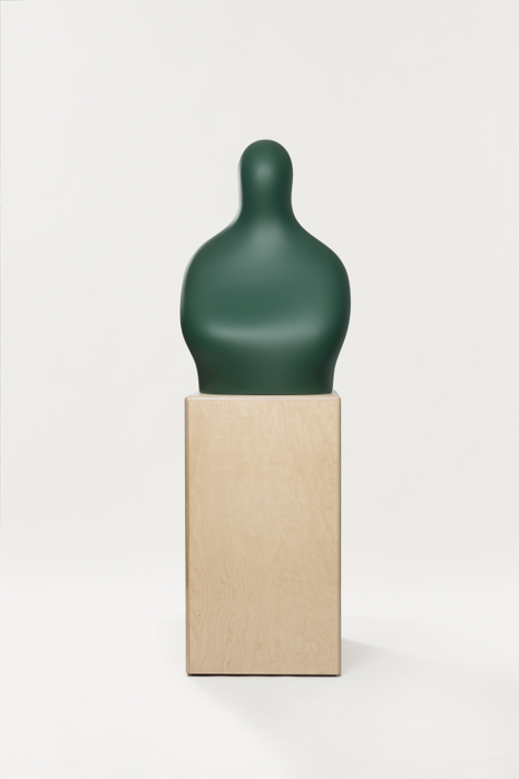 Xavier Veilhan Renzo n° 1, 2022 argamassa mineral composta, verniz de poliuretano e compensado de bétula 78,3 x 25,6 x...