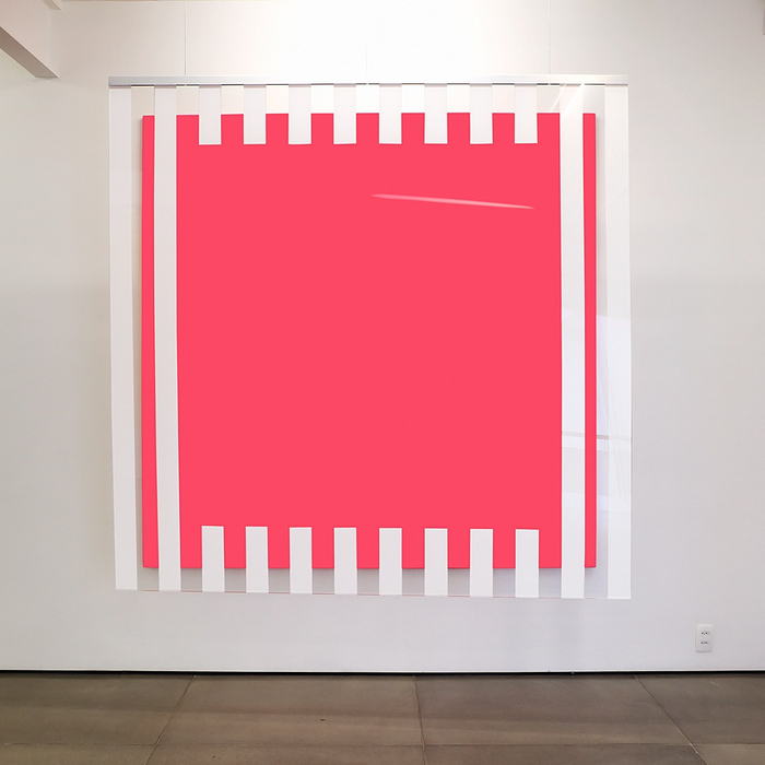 daniel buren, cores, luz, projeção, sombras, transparência: obras situadas pink, 2015