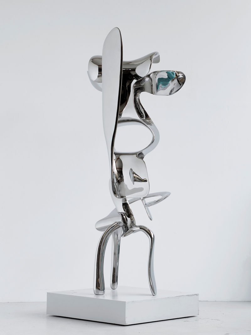 Tony Cragg Incident (Solo), 2023 Stainless steel 96 1/2 x 27 1/8 x 41 in. (245 x 69 x 104...