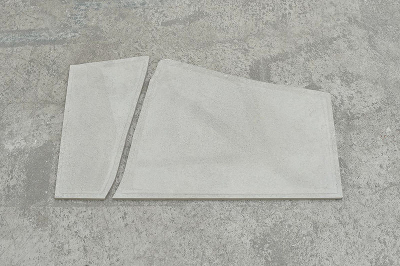 Nina Canell Days of Inertia, 2015