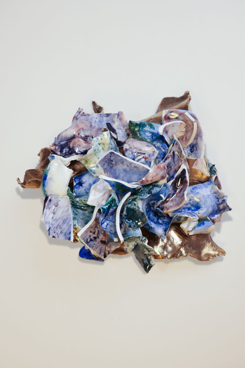 Edi Rama Untitled, 2024 Ceramic and bronze 11 3/4 x 15 x 6 3/4 in. (30 x 38 x 17...