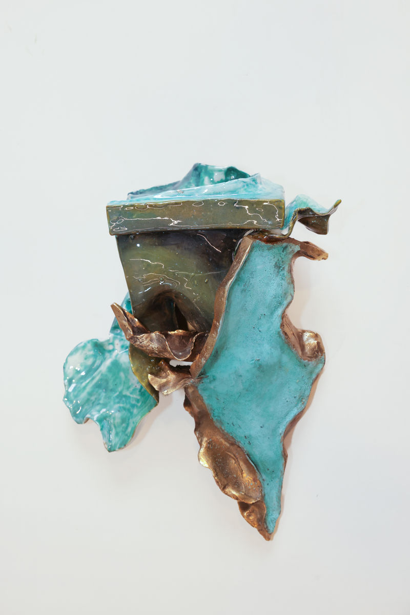 Edi Rama Untitled, 2024 Ceramic and bronze 15 3/8 x 11 x 6 1/4 in. (39 x 28 x 16...