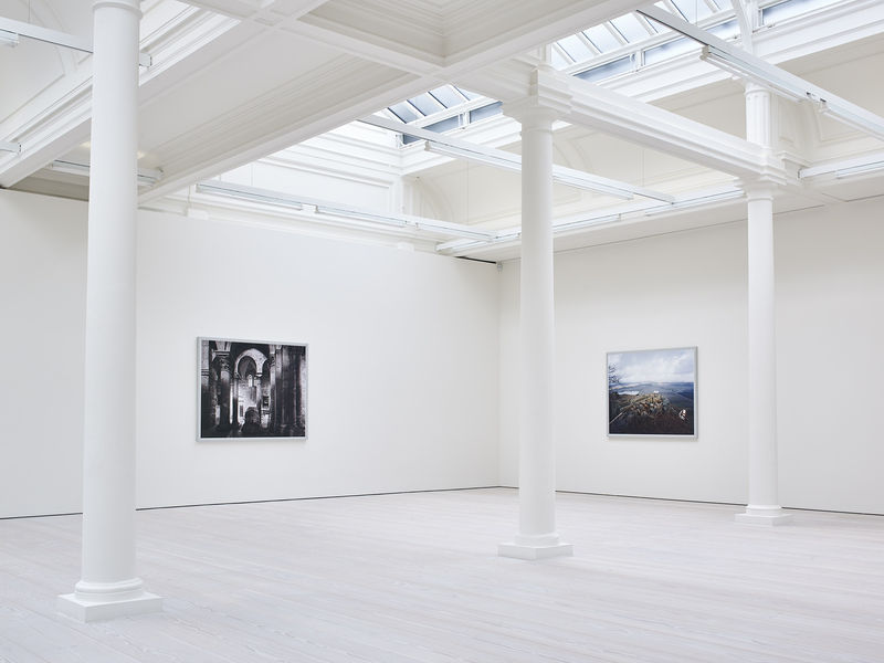 An exhibition installation view from: Thomas Struth