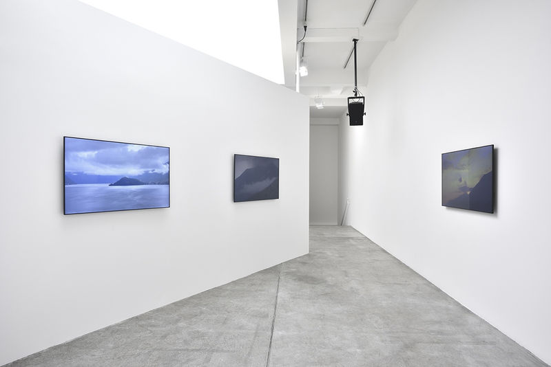 An exhibition installation view from: Dara Birnbaum, Psalm 29(30)