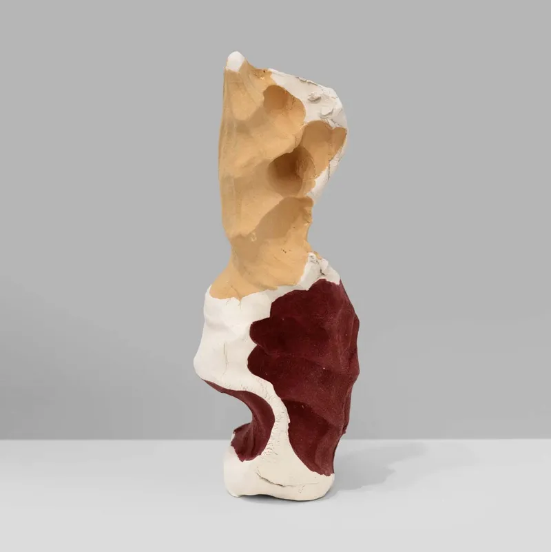 Giuseppe Penone Avvolgere la terra, 2024 Terracotta, pigment 7 7/8 x 4 x 4 in. (20 x 10 x 10...