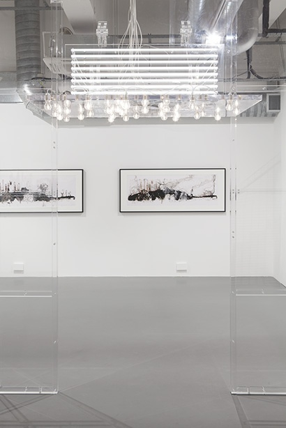 Philippe Parreno Marquee2014 Plexiglass, neon tubes, light bulbs, dimmers, transformers, electrical wires 140 x 100 x 72.5 cm 55 1/8...