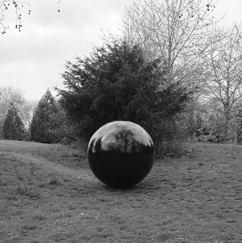 Tom Lovelace Black Marble, London No. 4, 2016