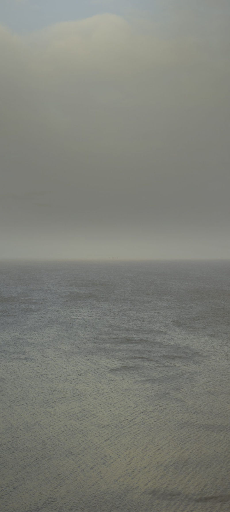 Nadav Kander Horizons XII, (Sheerness towards Thames Haven), England, 2017