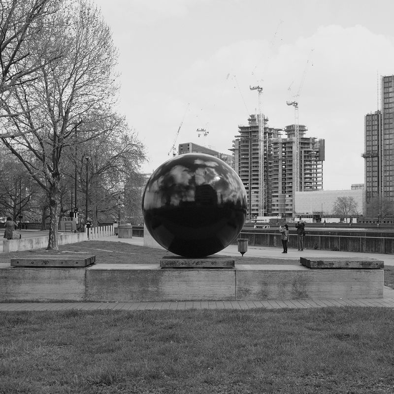 Tom Lovelace Black Marble, London No. 3, 2016