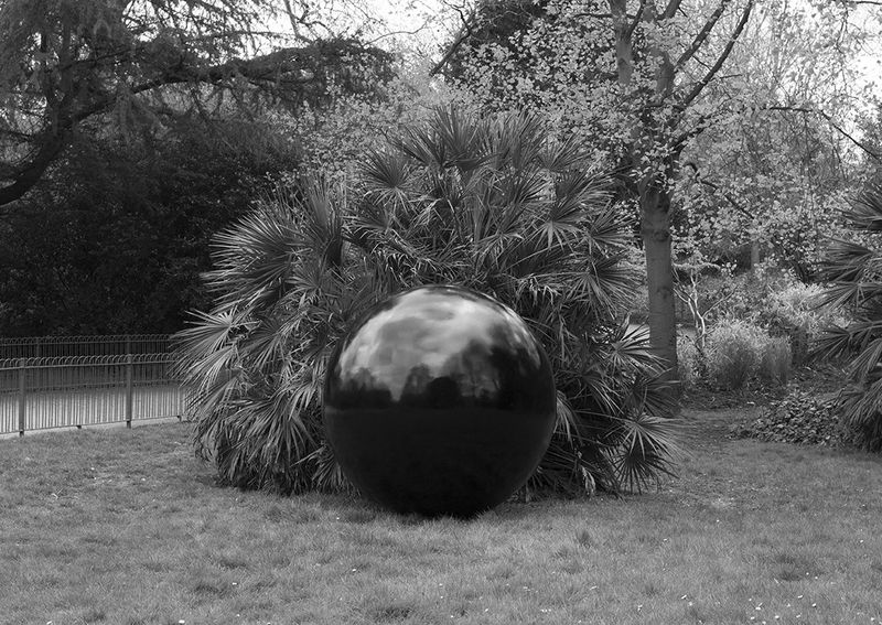 Tom Lovelace Black Marble, London No. 1, 2016