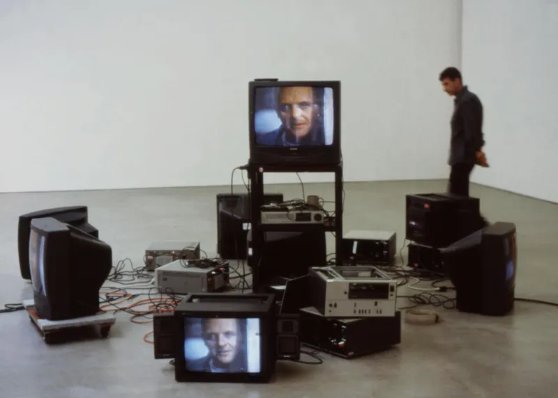 Kendell Geers Silence, 2002