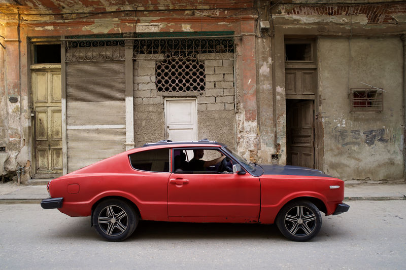 Joseph Kiblitsky, Untitled (Havana, Cuba V ), 2022