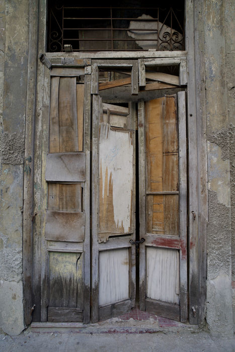 Joseph Kiblitsky, Untitled (Havana, Cuba XIV), 2022