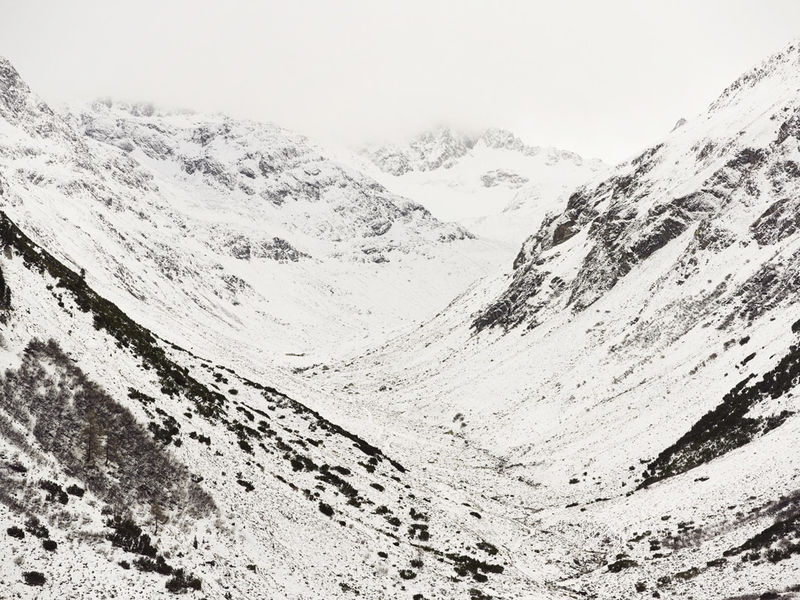 Sandro Diener Furkapass, Engadin, Switzerland, 2012 Archival pigment print 90 x 120 cm Edition of 5 plus 2 artist's proofs